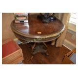 CONTEMPORARY END TABLE