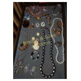 TRAY OF ASSTD DESIGNER COSTUME JEWELRY