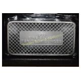 US 10 OZ SILVER BAR FEATURING US FLAG