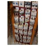 GROUP OF 32 LADIES EARRING AND NECKLACES