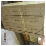 CONTEMP[ORARY CHEST OF DRAWERS WITH MIRROR