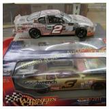GROUP OF TWO 124TH SCALE DIE CAST RACE CARS.