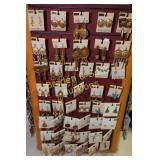 GROUP OF 40 LADIES EARRINGS AND NECKLACES