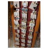 GROUP OF 24 LADIES EARRINGS AND NECKLACES