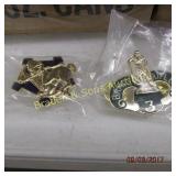 GROUP OF APPROX 4000 MILITARY AND CAVALRY PINS