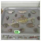 GROUP OF 18 NATIVE AMERICAN POINTS FOUND IN