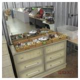 VINTAGE DRESSER WITH MIRROR