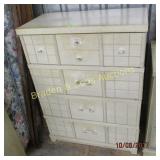 VINTAGE CHEST OF DRAWERS