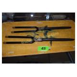 GROUP OF 2 VINTAGE CURLING IRONS