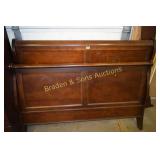 CONTERMPORARY QUEEN SIZE SLEIGH BED