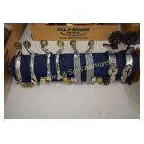 GROUP OF 4 CONTEMPORARY NEW WESTERN SPURS