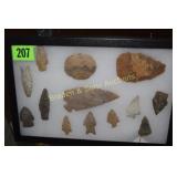 GROUP OF 13 NATIVE AMERICAN POINTS INCLUDING NICE