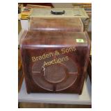 GROUP OF 2 ANTIQUE MICHIGAN SPEAKERS AND