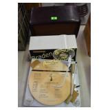 GROUP OF 2 VINTAGE RADIOS AND ONE