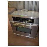USED WHIRLPOOL OVEN