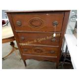ANTIQUE THREE DRAWER CHEST OF DRAWERS