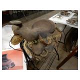 WESTERN SADDLE (SADDLE STAND NOT INCLUDED)