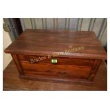 CONTEMPORARY 26" X 14" CEDAR CHEST