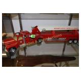 NYLINT AERIAL HOOK AND LADDER FIRE TRUCK