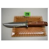 NEW WINCHESTER FIXED BLADE KNIFE WITH 5 1/2"