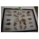 GROUP OF 24 NATIVE AMERICAN POINTS FOUND IN