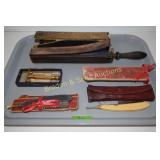 GROUP OF 2 ANTIQUE STRAIGHT RAZORS, ANTIQUE