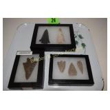 TRAY OF ASSTD NATIVE AMERICAN POINTS, 1-2 1/2"