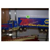 LIKE NEW NAPA DIE CAST COLLECTIBLE SEMI TRUCK.