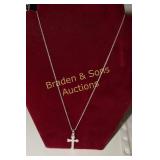 LADIES STERLING SILVER NECKLACE WITH CROSS PENDANT