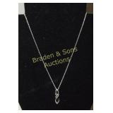 LADIES STERLING SILVER NECKLACE WITH PENDANT