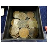 GROUP OF 26 INDIAN HEAD PENNIES