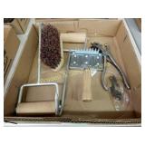 BOX OF ASSTD RANCHING TOOLS