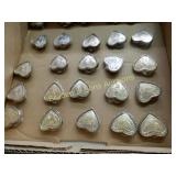 GROUP OF 25 NEW LADIES HEART BELT BUCKLES