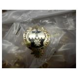 GROUP OF 300 FIFTH CAVALRY LARGE CREST PINS