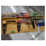 GROUP OF 4 NEW FOLDING POCKET KNIVES WITH
