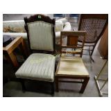 GROUP OF 2 VINTAGE CHAIRS