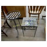 GROUP OF 2 OUTDOOR PATIO END TABLES