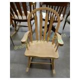 CHILDRENS ROCKING CHAIR