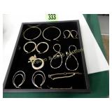 TRAY OF ASSTD COSTUME JEWELRY