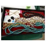 TRAY OF ASSTD COSTUME JEWELRY
