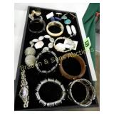 TRAY OF ASSTD COSTUME JEWELRY