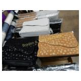 GROUP OF 18 NEW LADIES PURSES