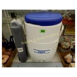 LIKE NEW IGLOO 5 GAL. WATER JUG WITH CUPS AND
