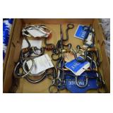 GROUP OF 8 NEW CONTEMOPORARY WESTERN HORSE