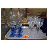 GROUP OF 13 CRYSTAL GLASSES