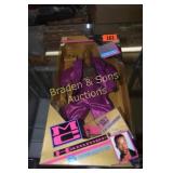 NEW IN BOX MC HAMMER ACTION FIGURE