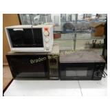 GROUP OF 2 MICROWAVES AND ONE