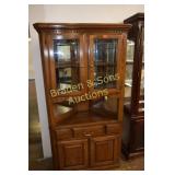 CONTEMPORARY LIGHTED CORNER CABINET