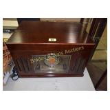 CONTEMPORARY AM/FM CD PLAYER IN EXCELLENT