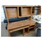 CONTEMPORARY OAK COMPUTER DESK